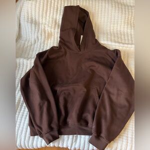 FABLETICS SWEAT SUIT
Hoodie and sweat pants